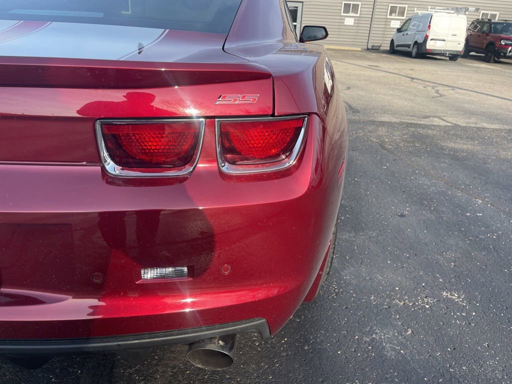 Used 2010 Chevrolet Camaro SS w/ RS Package image 6
