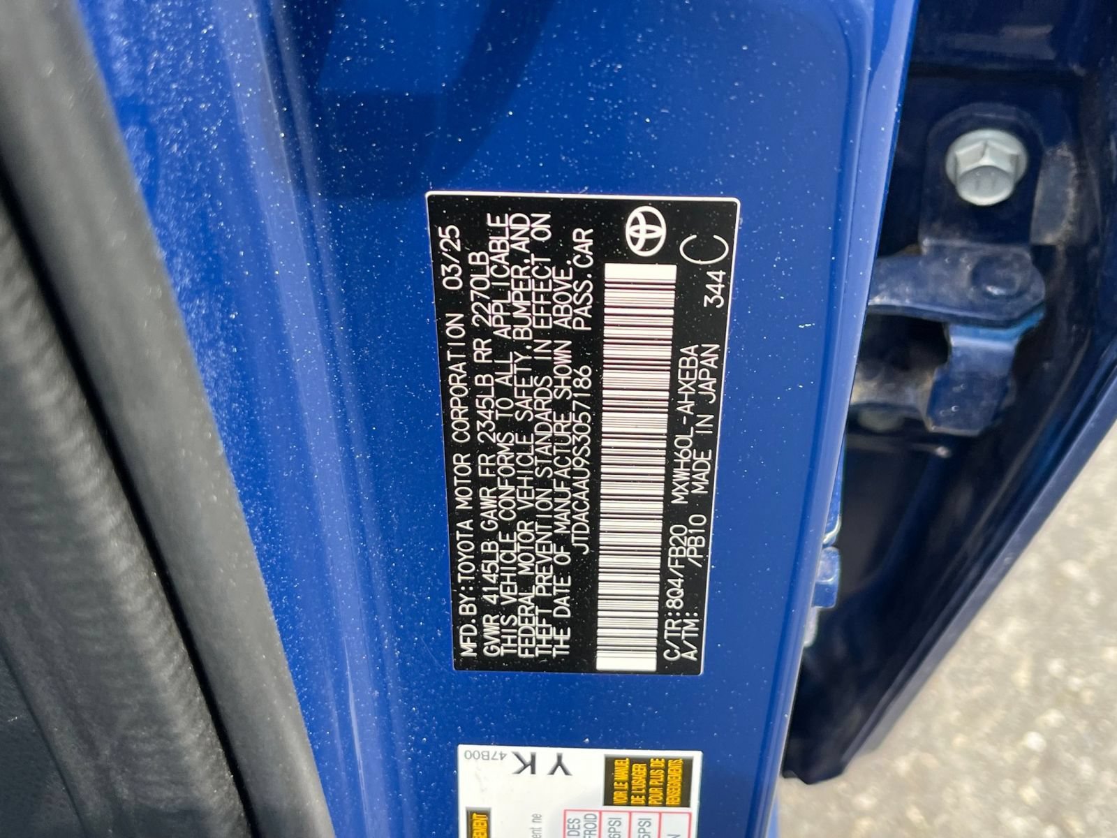 Used 2025 Toyota Prius LE FWD image 28