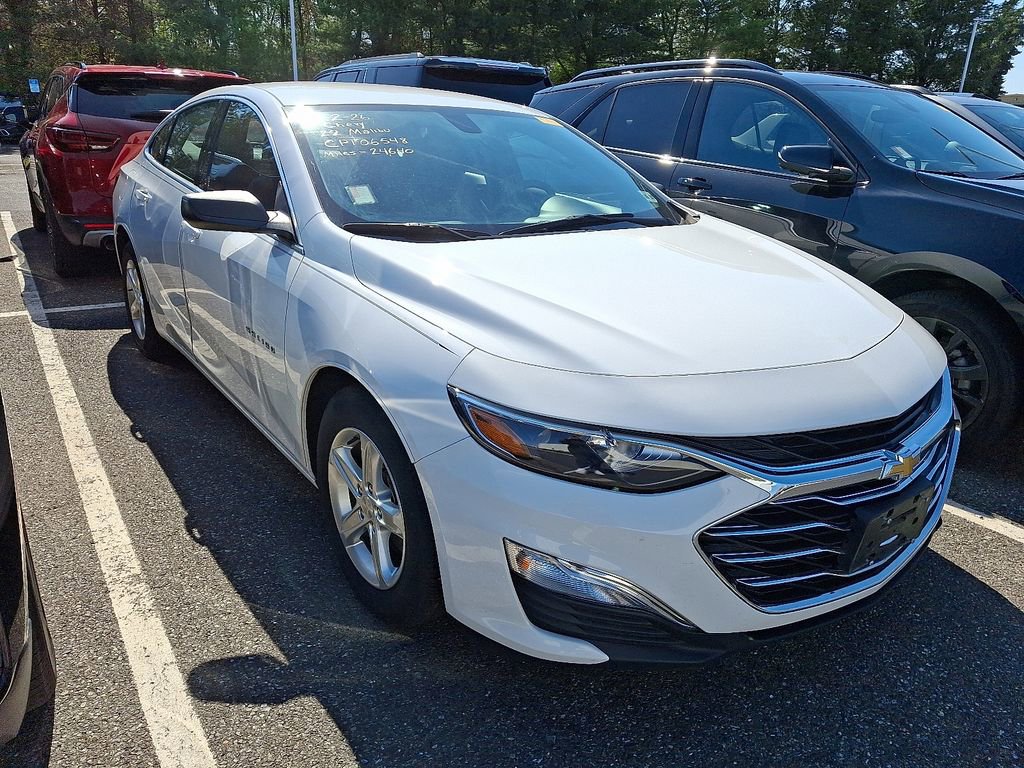 Used 2022 Chevrolet Malibu LS FWD image 3
