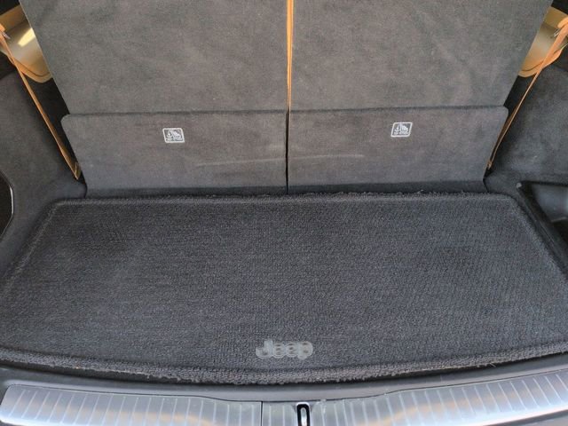 Used 2024 Jeep Grand Cherokee L Summit w/ Advanced Protech Group IV image 25