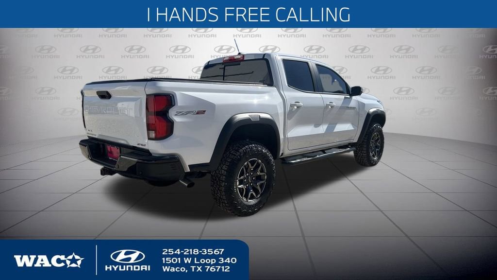 Used 2025 Chevrolet Colorado ZR2 w/ Technology Package image 9