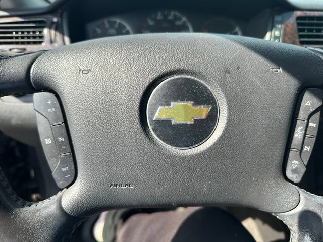 Used 2012 Chevrolet Impala LT FWD image 14