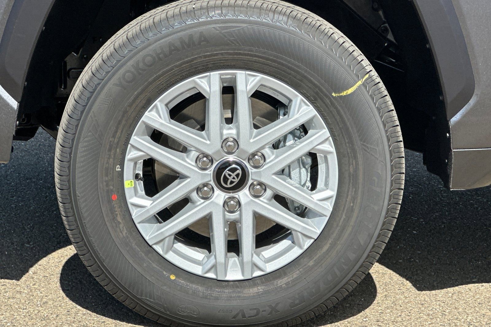 New 2026 Toyota Tundra SR5 image 32