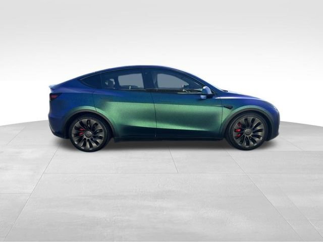 Used 2022 Tesla Model Y Performance AWD/4WD image 2