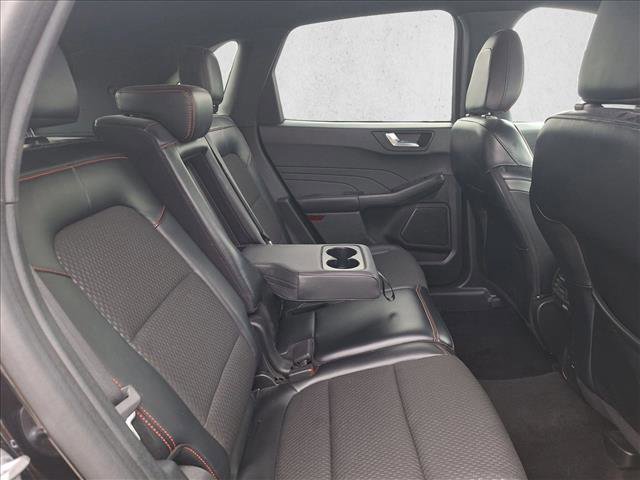 Used 2023 Ford Escape ST-Line image 18
