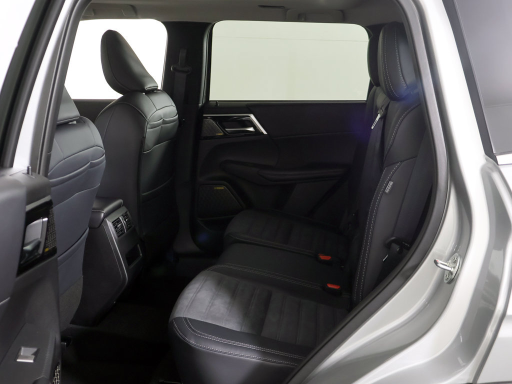 New 2027 Mitsubishi Outlander SE AWD/4WD image 34