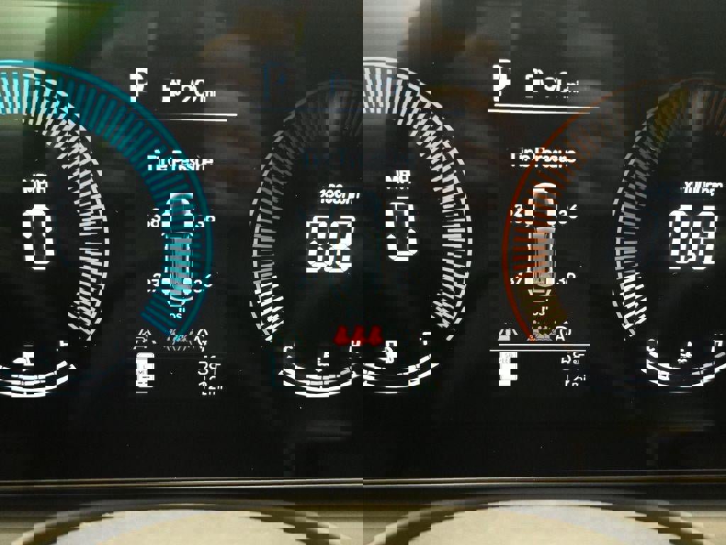 New 2026 Hyundai Tucson SE image 14