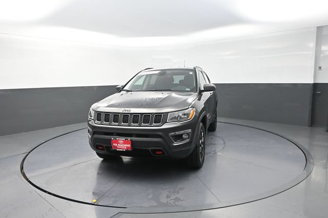 Used 2019 Jeep Compass Trailhawk AWD/4WD image 45