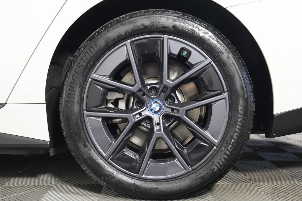 Certified 2024 BMW i4 eDrive35 w/ Premium Package RWD image 8