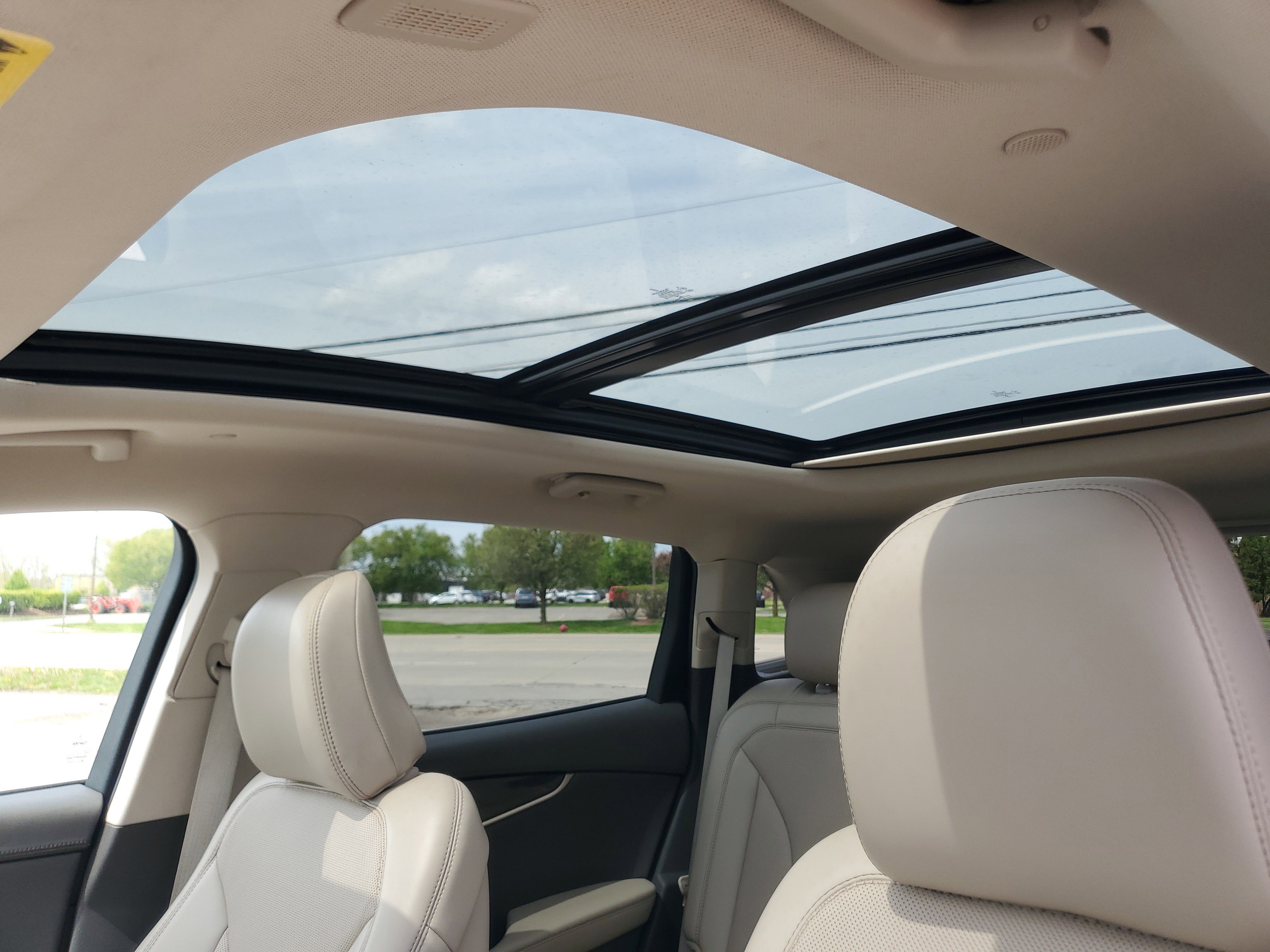 Certified 2021 Lincoln Nautilus Reserve AWD/4WD image 11