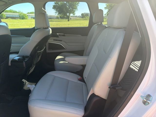 Certified 2022 Kia Telluride S FWD image 9