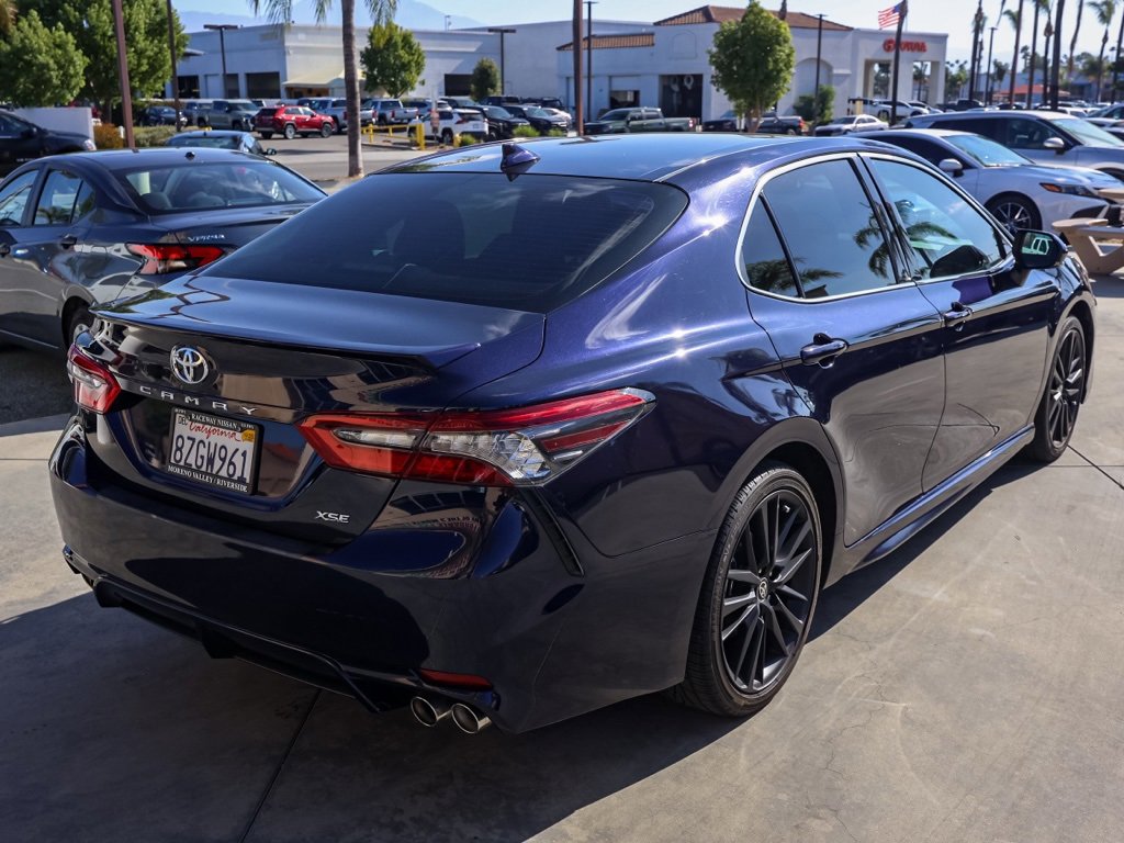 Used 2022 Toyota Camry XSE image 4