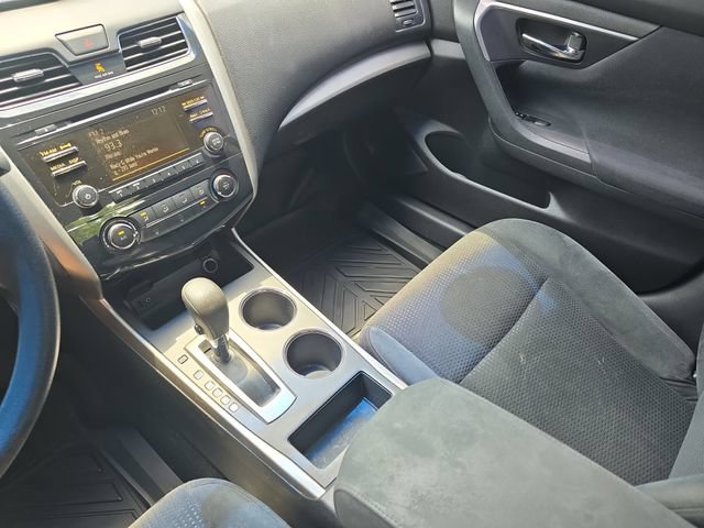 Used 2015 Nissan Altima 2.5 S w/ Power Driver Seat Package FWD image 29