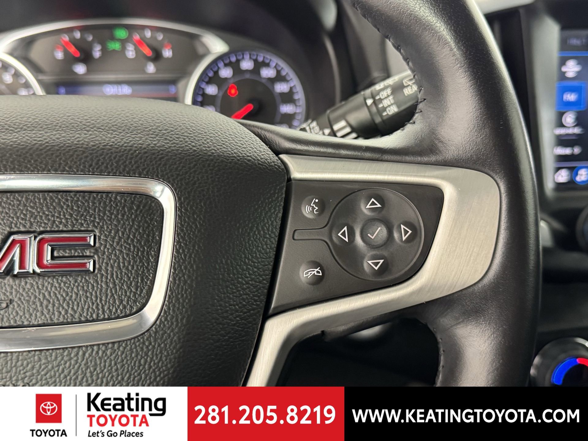 Used 2022 GMC Terrain SLT w/ Infotainment Package II image 26