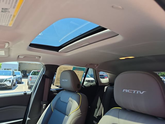 Used 2026 Chevrolet Trax ACTIV w/ Sunroof Package FWD image 34