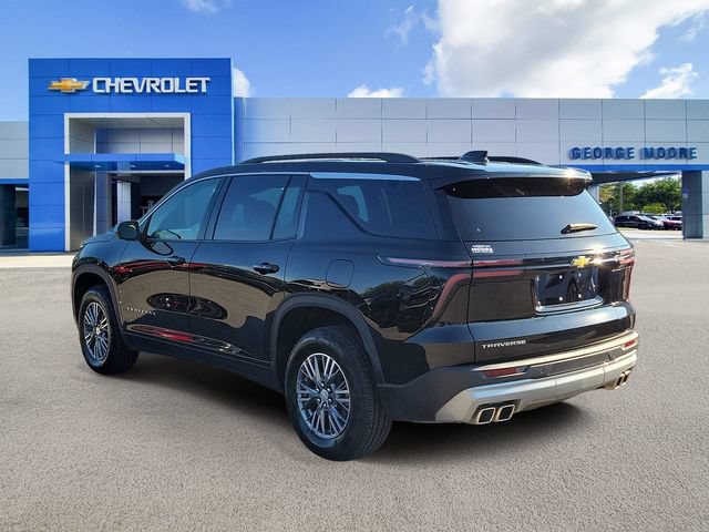 Certified 2025 Chevrolet Traverse LT FWD image 3