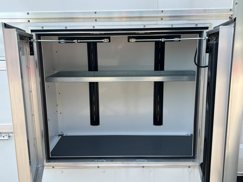 New 2026 Ford E-350 and Econoline 350 Super Duty w/ Power Equipment Group image 29