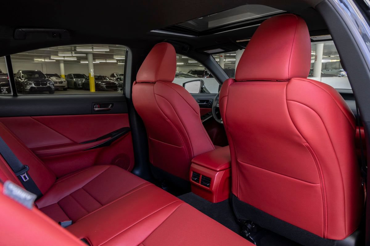 Used 2025 Lexus IS 350 F Sport w/ Navigation Package RWD image 32