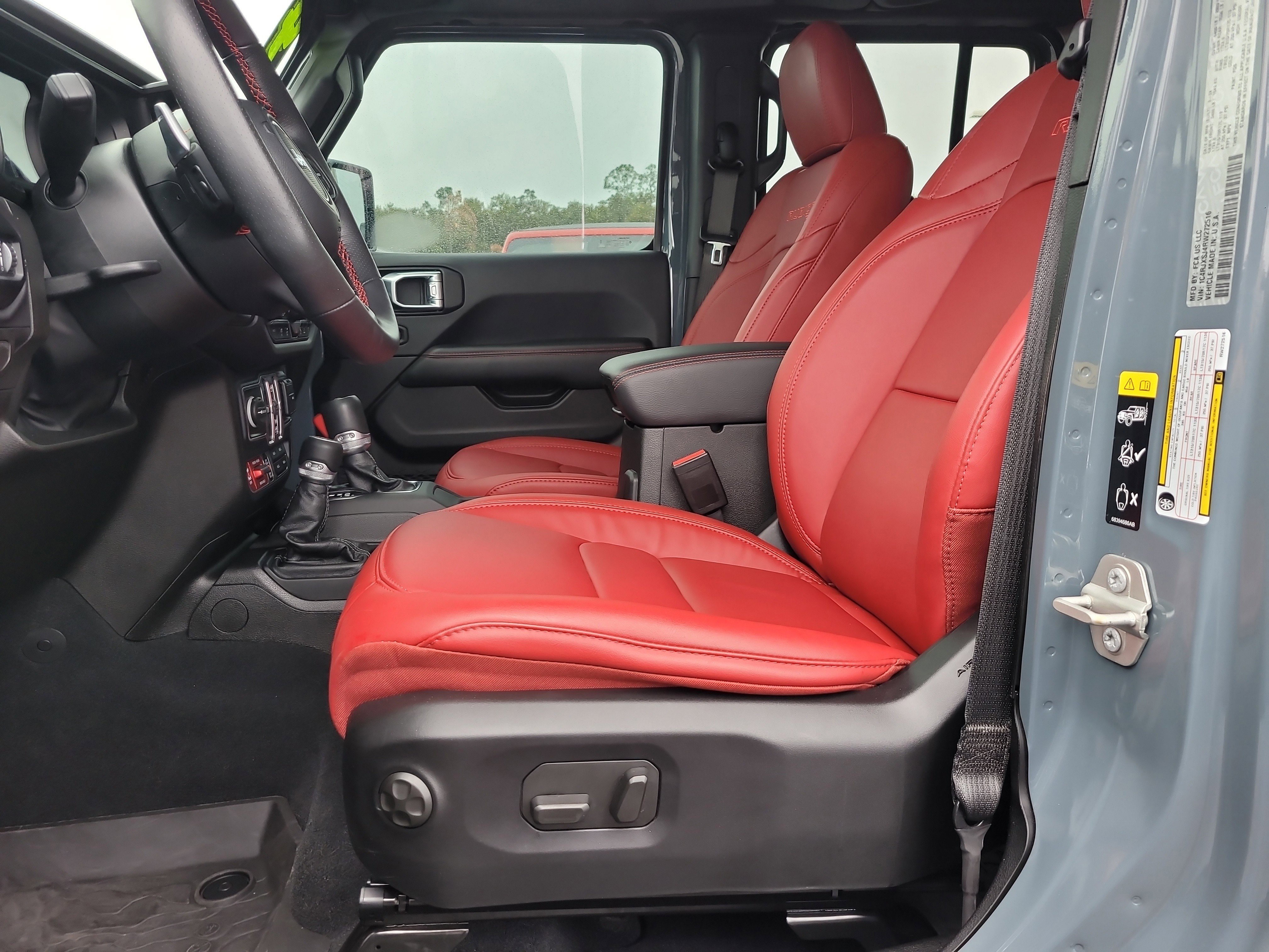 Used 2024 Jeep Wrangler Unlimited Rubicon 392 image 16