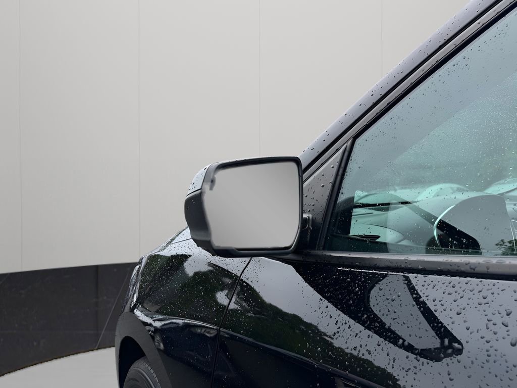 Used 2020 Chevrolet Equinox LT FWD image 14