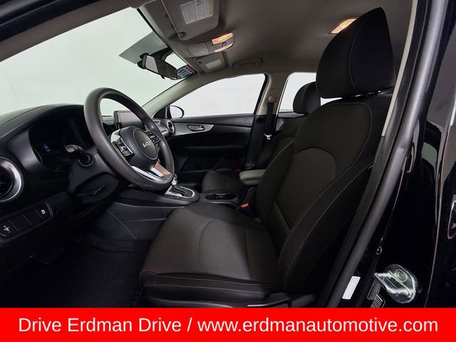 Used 2022 Kia Forte LXS image 5