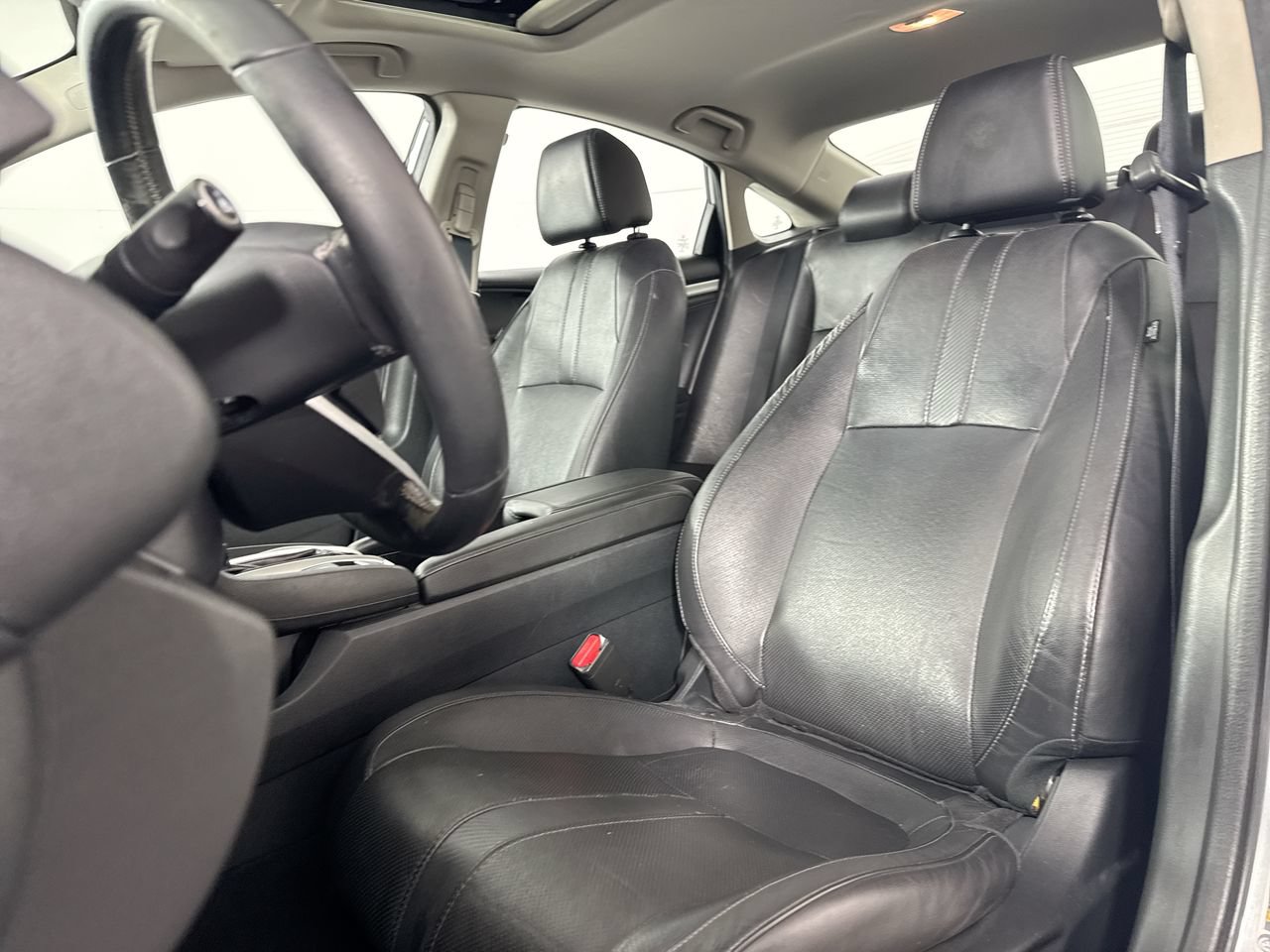 Used 2016 Honda Civic EX-L image 23