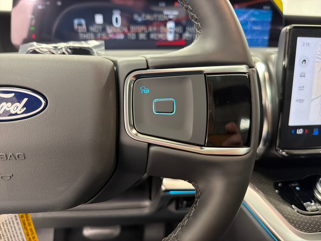 New 2027 Ford Expedition Platinum w/ Stealth Appearance Package RWD image 22