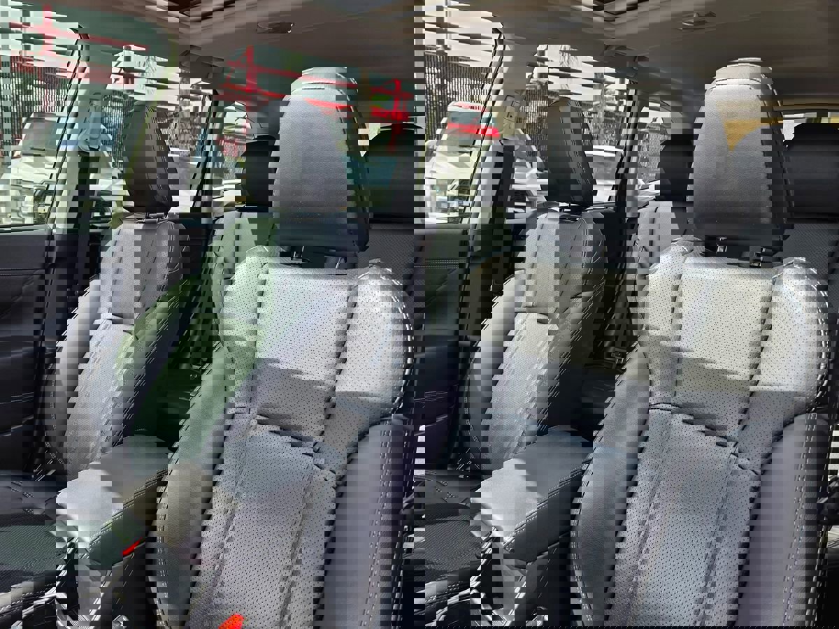 Used 2020 Subaru Forester Limited image 24