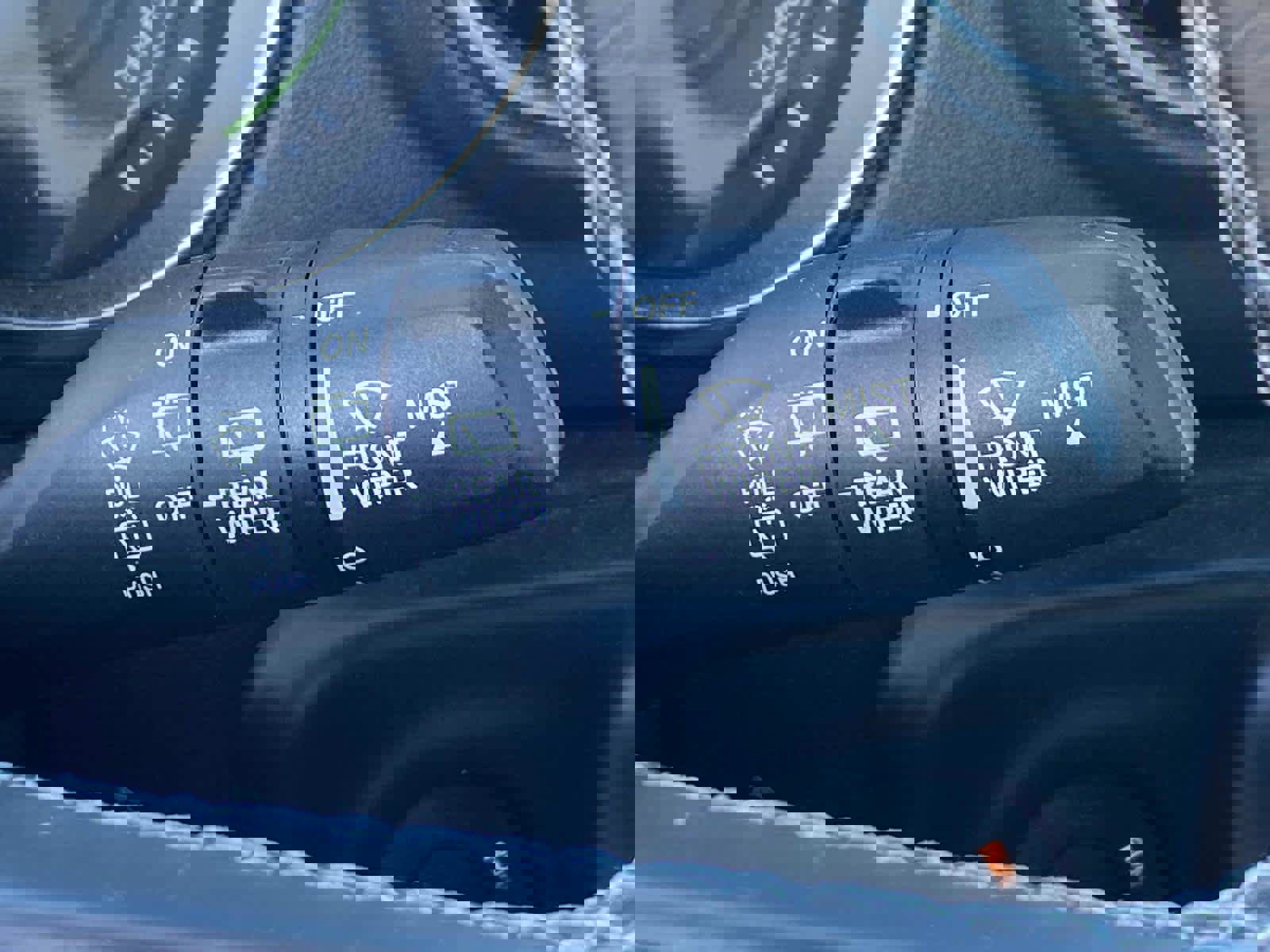 Certified 2022 Jeep Wrangler Unlimited Sahara w/ Cold Weather Group image 19