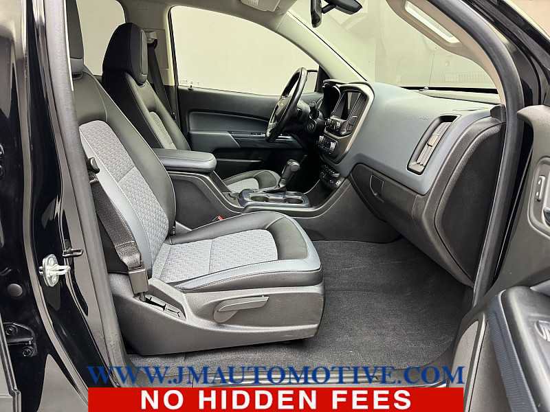 Used 2021 Chevrolet Colorado Z71 w/ Z71 Midnight Edition image 19