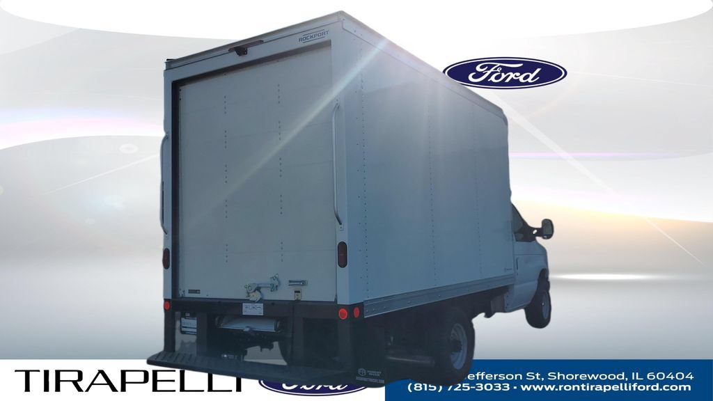 New 2026 Ford E-350 and Econoline 350 Super Duty w/ Power Equipment Group RWD image 6