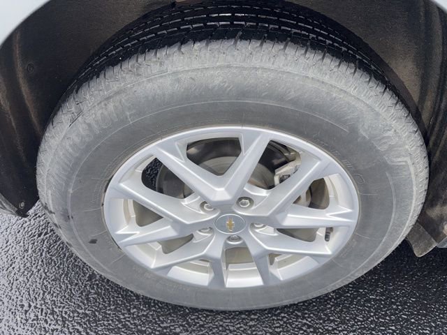 Used 2023 Chevrolet Equinox LT w/ LPO, Floor Liner Package image 27