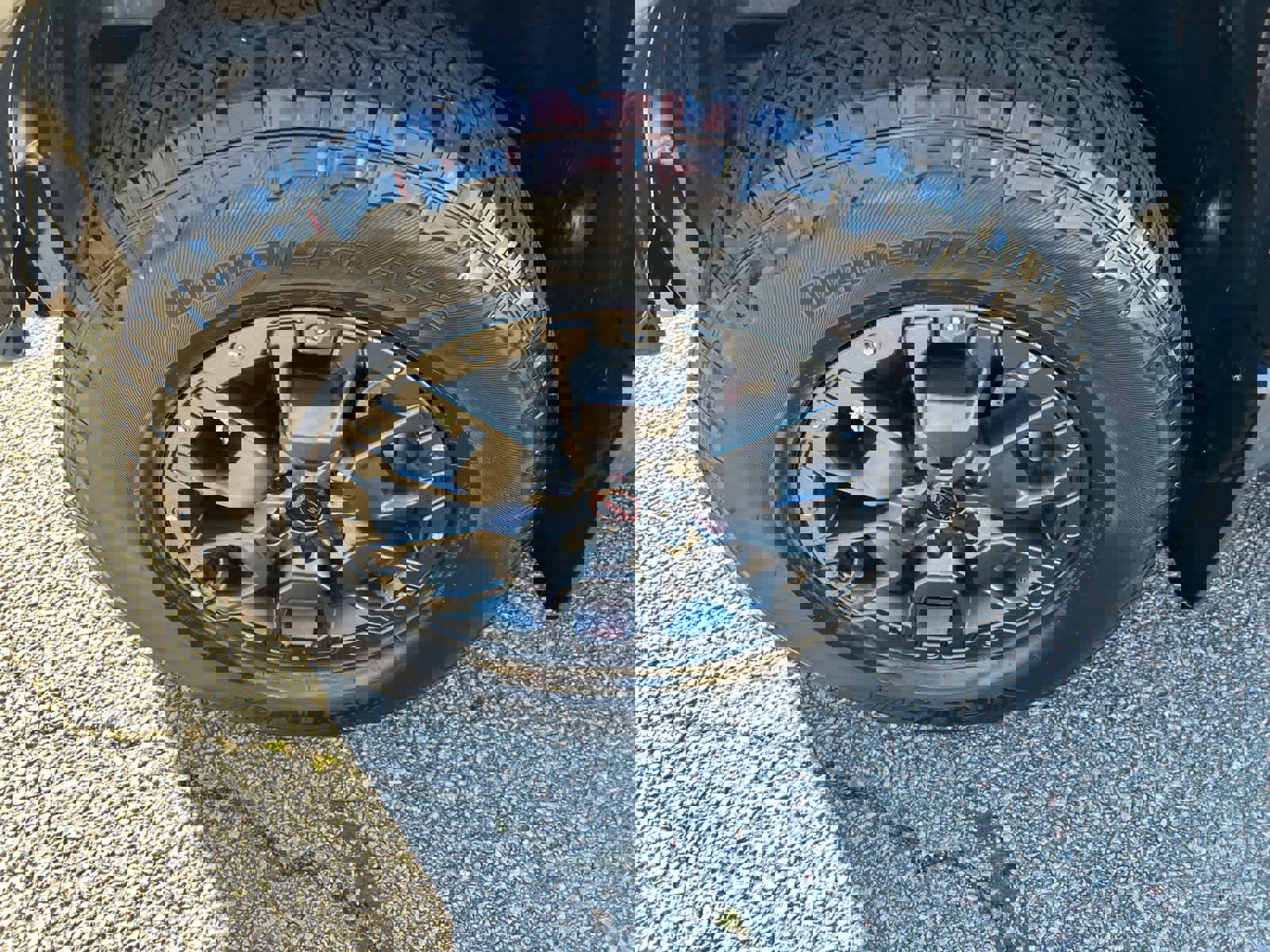 Certified 2022 Nissan Frontier PRO-4X w/ Pro-4X Premium Package image 10