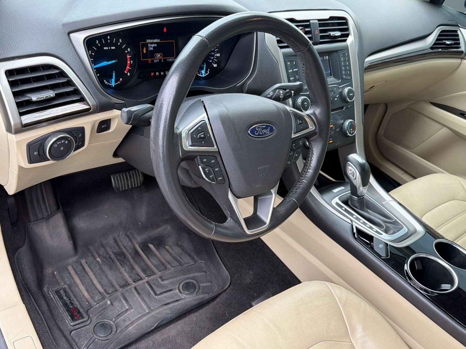 Used 2013 Ford Fusion SE FWD image 4