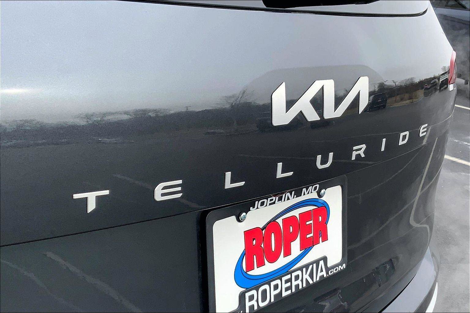 Used 2023 Kia Telluride S image 29