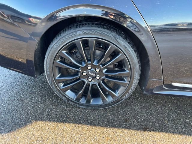 Used 2020 Lincoln Continental Reserve image 42