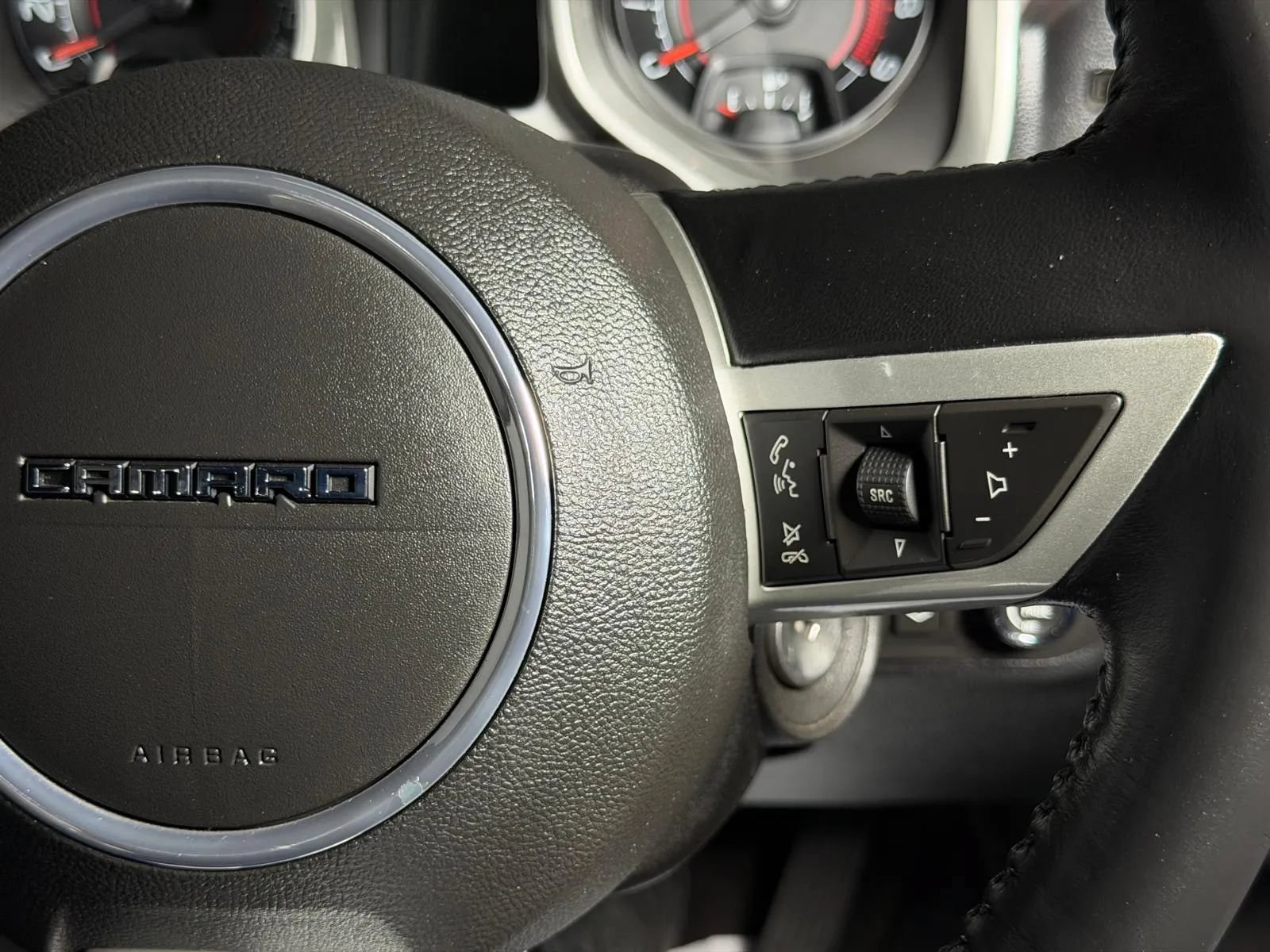 Used 2011 Chevrolet Camaro SS RWD image 28
