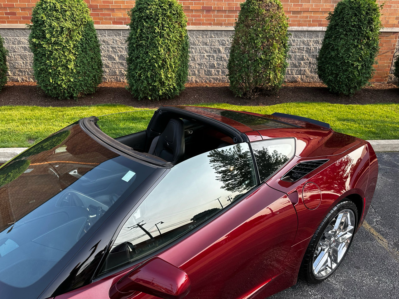 Used 2019 Chevrolet Corvette Stingray Coupe w/ 2LT Preferred Equipment Group image 11