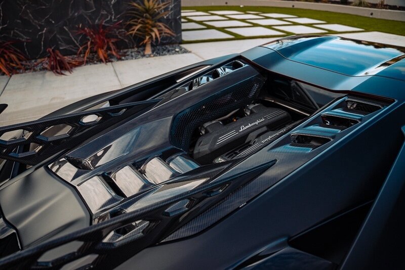 Used 2024 Lamborghini Revuelto image 39