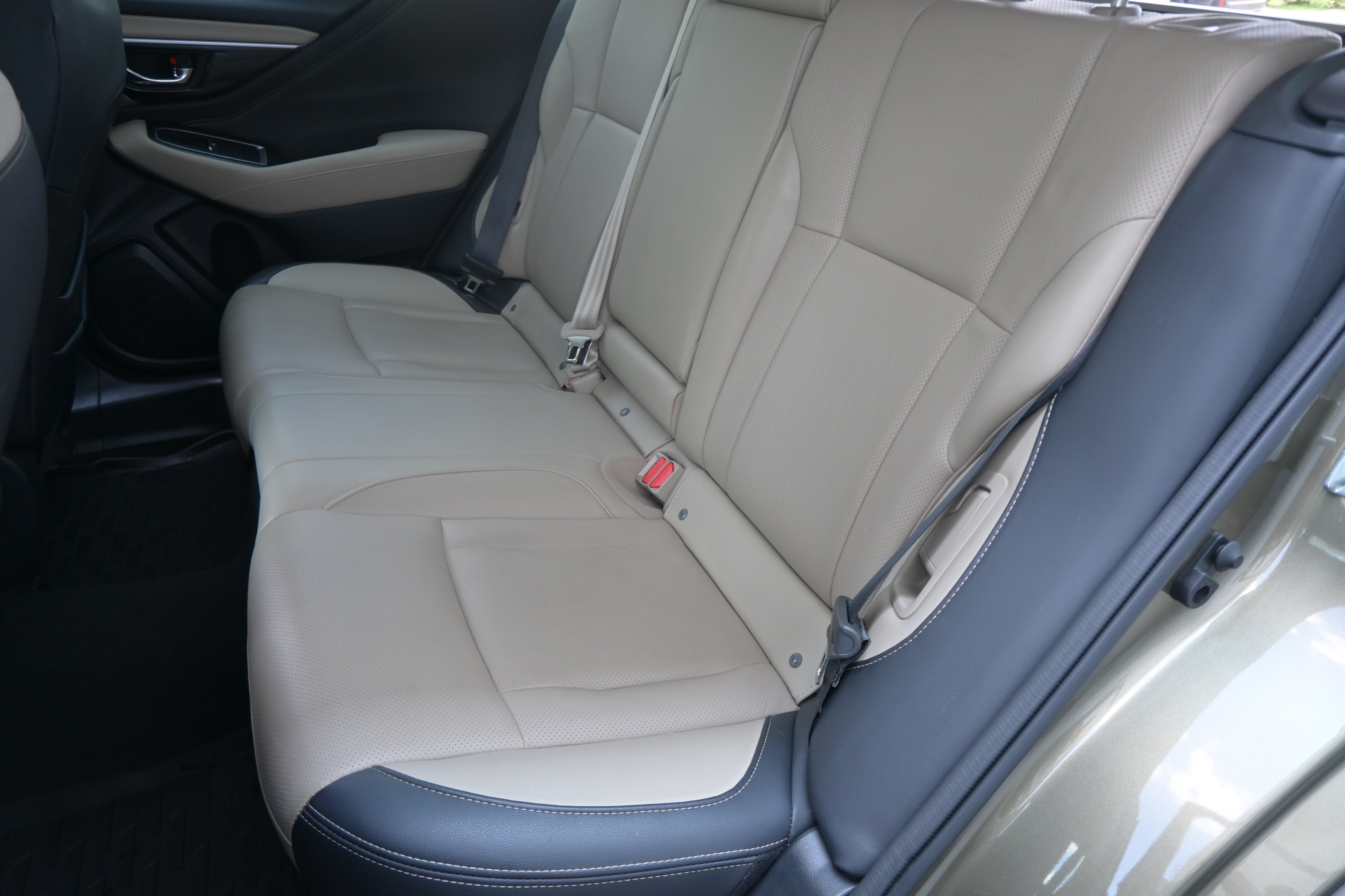 Certified 2023 Subaru Outback Limited AWD/4WD image 31