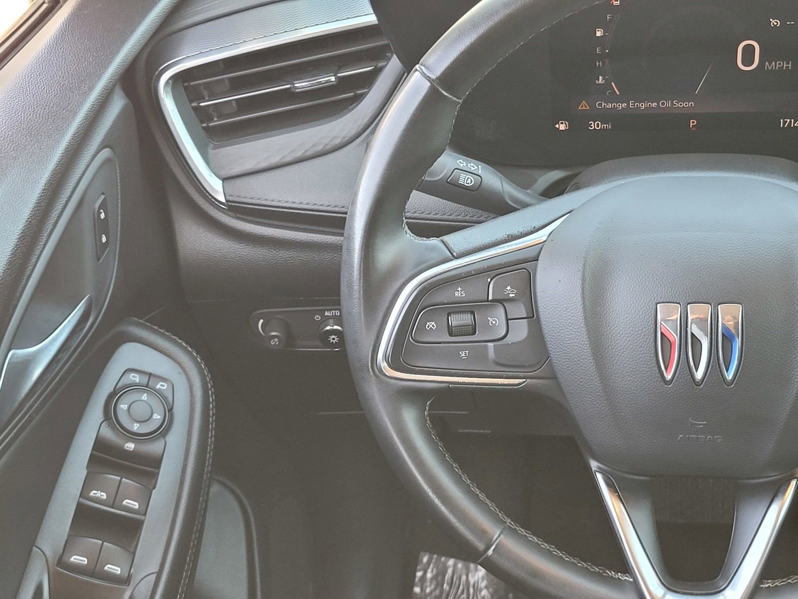 Used 2024 Buick Encore GX Preferred image 12