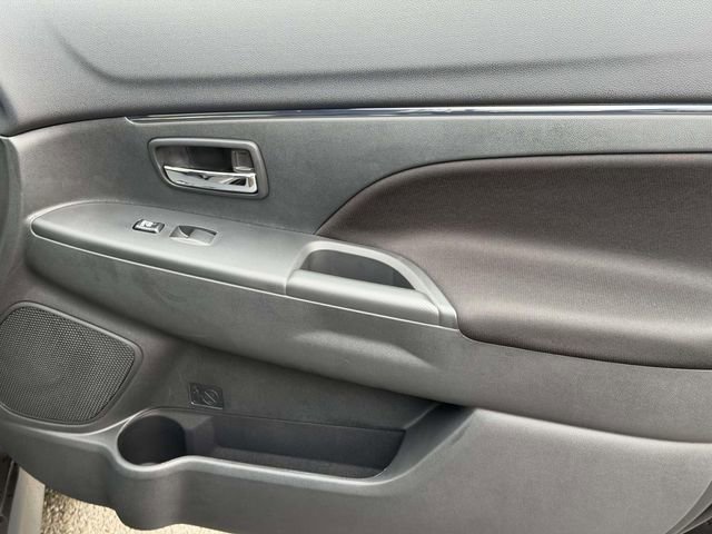 New 2026 Mitsubishi Outlander Sport ES image 8