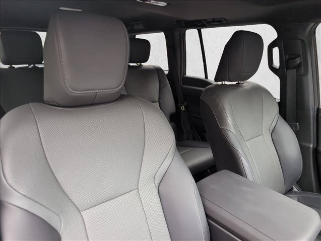 Used 2024 Lexus GX 550 w/ Cold Area Package AWD/4WD image 29