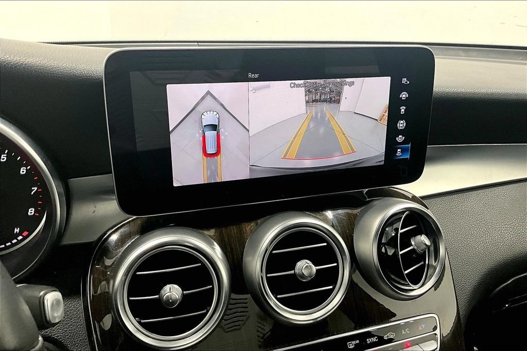Used 2021 Mercedes-Benz GLC 300 image 22