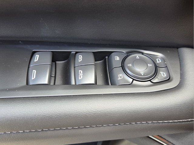 Used 2026 Chevrolet Suburban Z71 w/ Comfort Package AWD/4WD image 26