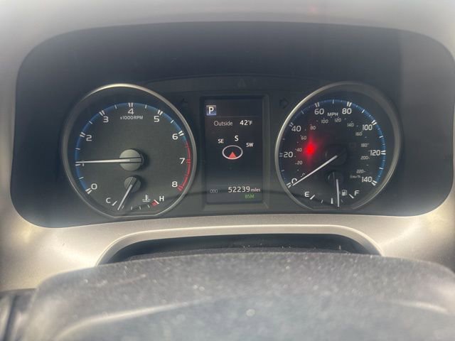 Used 2018 Toyota RAV4 XLE image 2