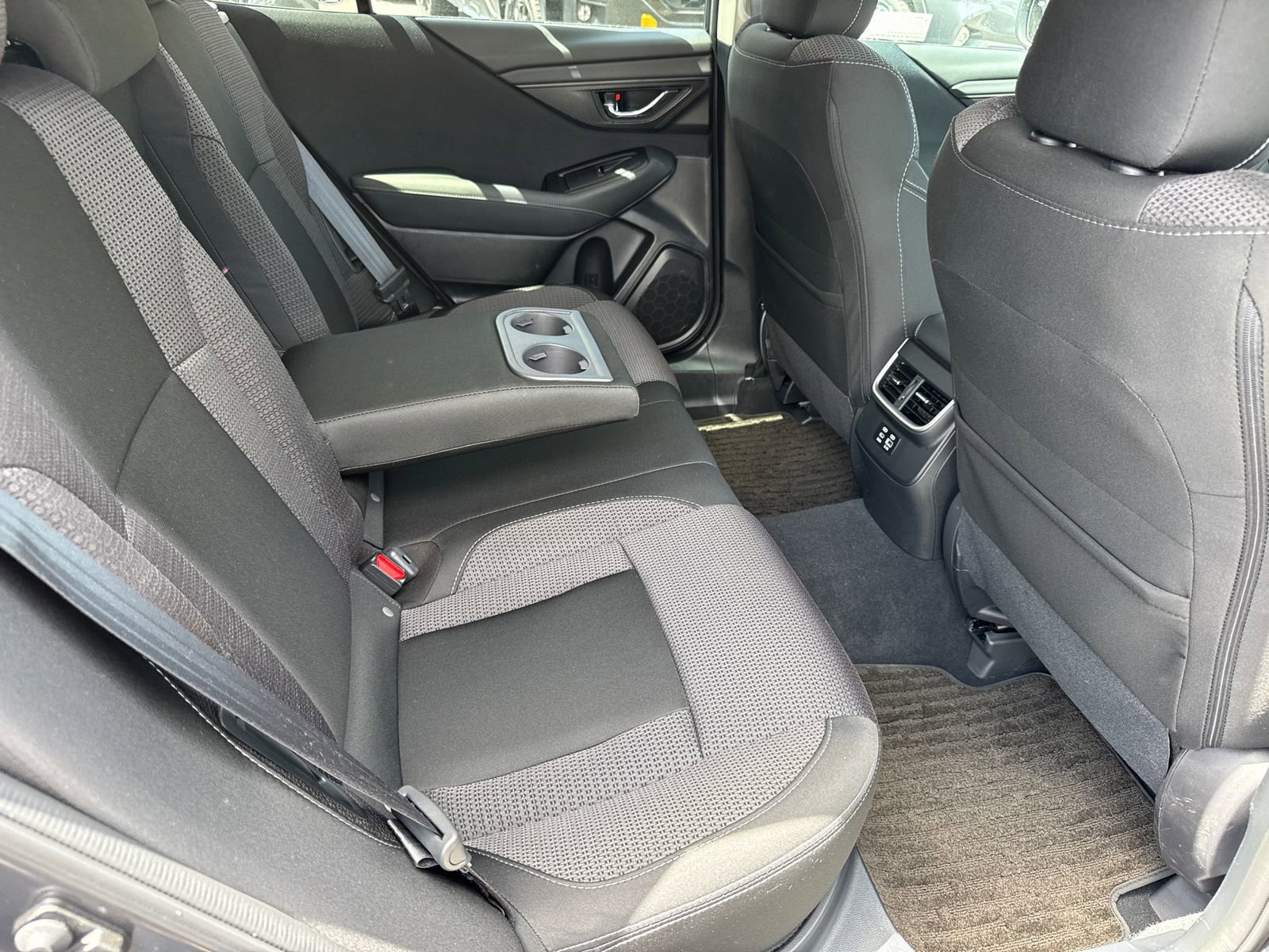 Certified 2025 Subaru Outback Premium AWD/4WD image 11