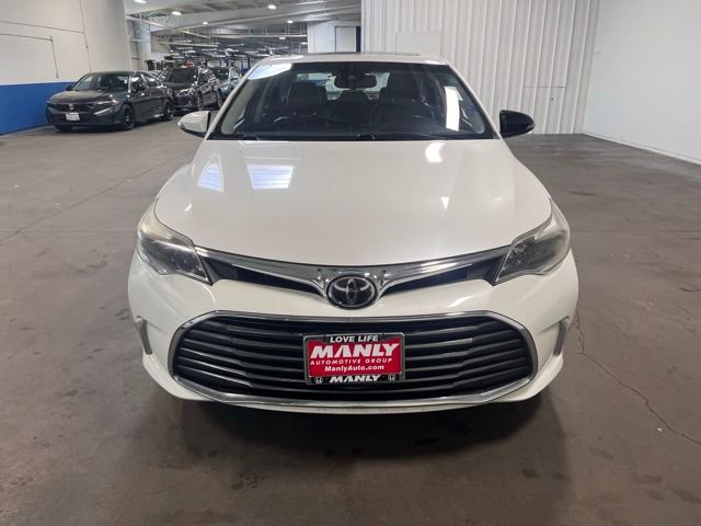 Used 2016 Toyota Avalon Limited w/ Toyota Safety Sense Package image 8