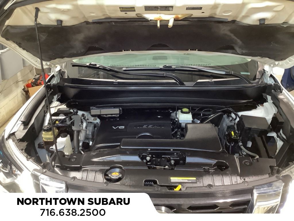 Used 2019 Nissan Pathfinder SV image 15