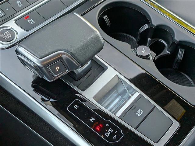 Certified 2025 Audi Q7 2.0T Premium w/ Convenience Plus Package AWD/4WD image 12